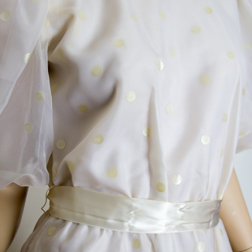 Beautiful Vintage 70s Dress Belted White white dots Wedding - Picture 7 of 14